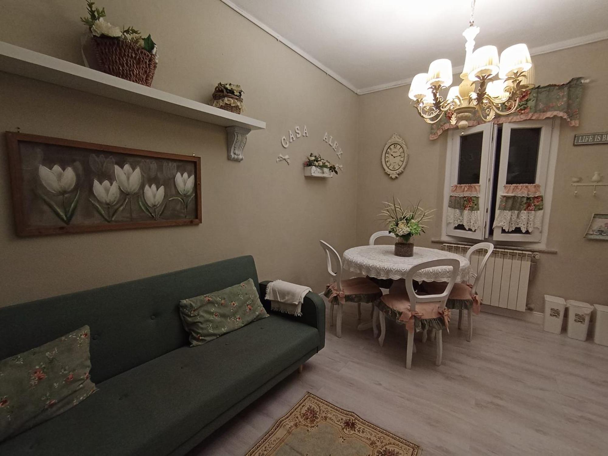 Casa Alex Apartment Кашина Екстериор снимка