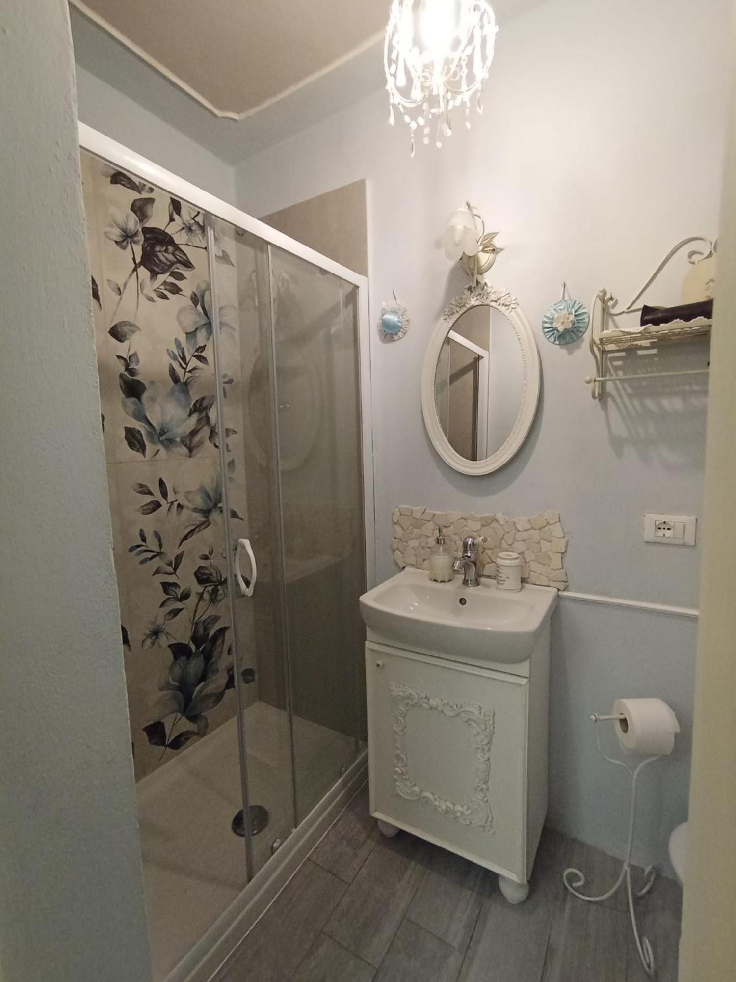 Casa Alex Apartment Кашина Екстериор снимка